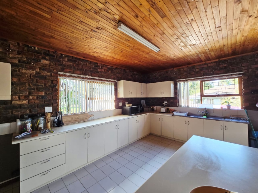 4 Bedroom Property for Sale in Blanco Western Cape
